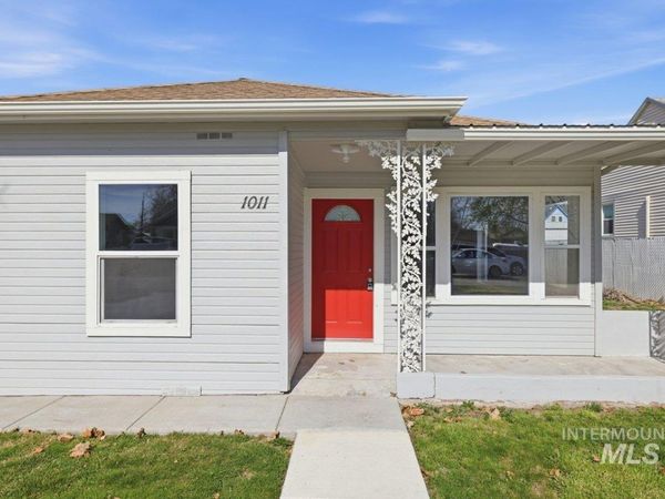 1011.5 10th Ave South, Nampa, ID 83651