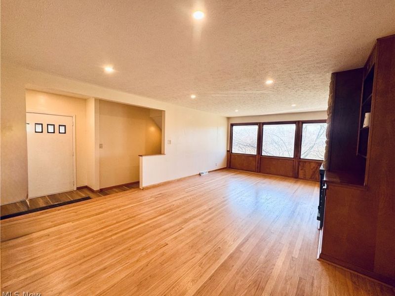 11685 Mills Road, Garrettsville, OH 44231 Photo 13