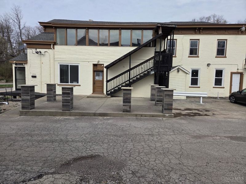 6344 Gracely Drive, Cincinnati, OH 45233 Photo 3