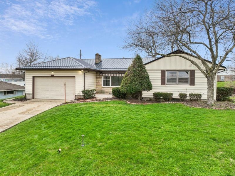 13 Eastgate Drive , Mount Vernon, OH 43050 Photo 3