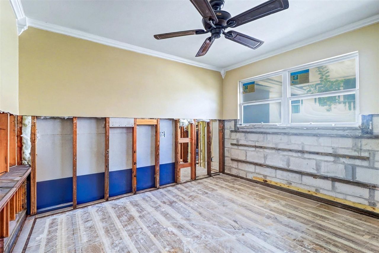 8751 Orient Way Ne, Saint Petersburg, FL 33702 Photo