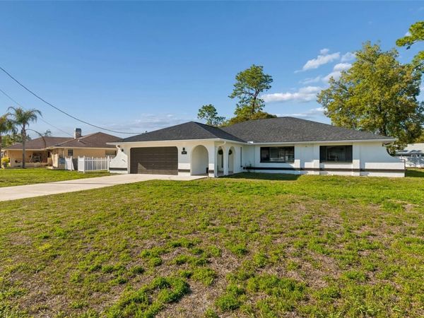 9203 LAVINA LANE , SPRING HILL, FL 34608