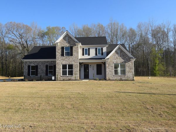 269 Centerline Roper Loop, Byhalia, MS 38611