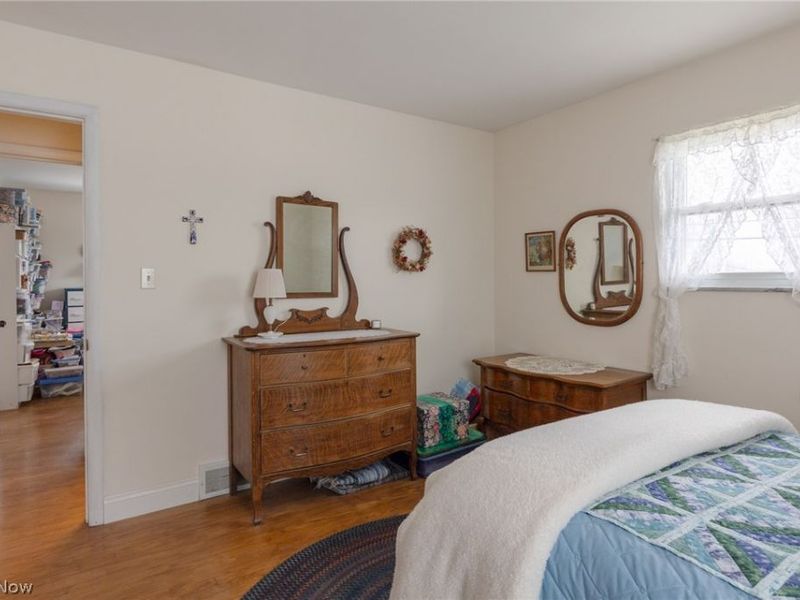 1842 Thornapple Avenue, Akron, OH 44301 Photo 19