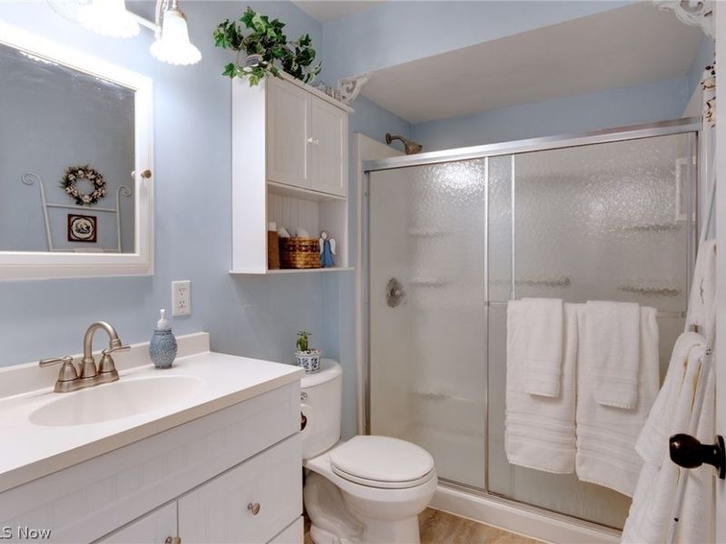 1842 Thornapple Avenue, Akron, OH 44301 Photo 20