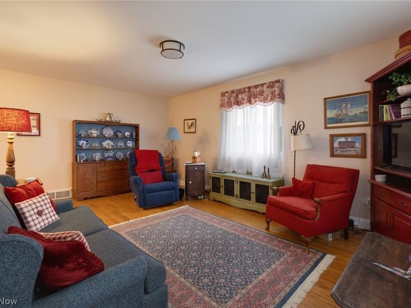 1842 Thornapple Avenue, Akron, OH 44301 Photo 7