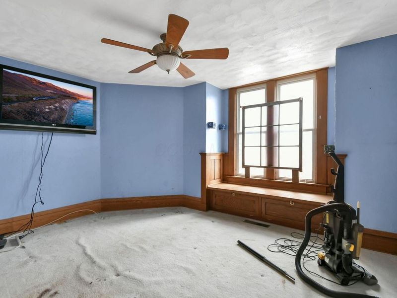 267 S Main Street, Pataskala, OH 43062 Photo 8