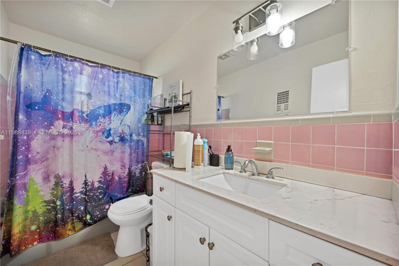 923 N 16th Ct , Hollywood, FL 33020 Photo