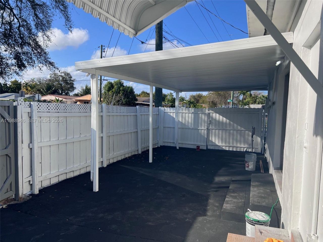 3090 NW 29th St, Miami, FL 33142 Photo