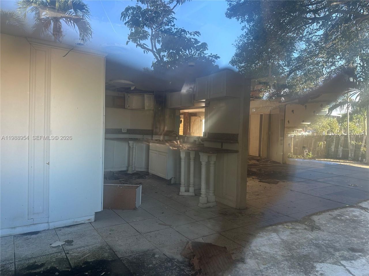 1977 NE 119th Rd, North Miami, FL 33181 Photo