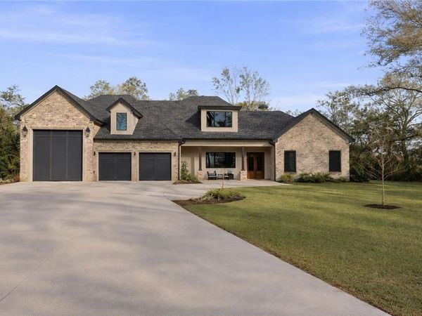 9501 Ben Hamilton Road, Theodore, AL 36582