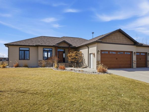 316 Prairie Drive, Harwood, ND 58042