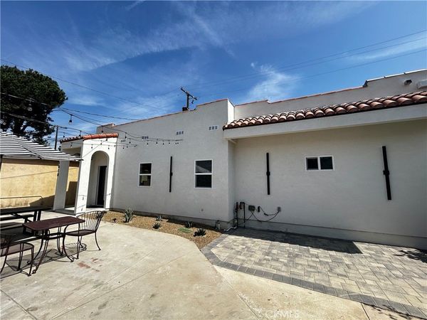 1016 N Ontario, Unit 1018, Burbank, CA 91505