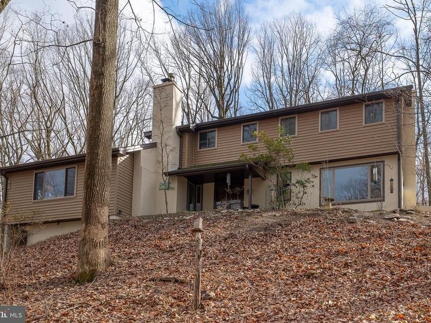 524 Pugh Road , Wayne, PA 19087 Main Photo