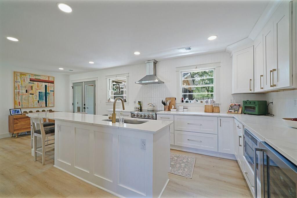 673 Edmonds Drive Photo 10