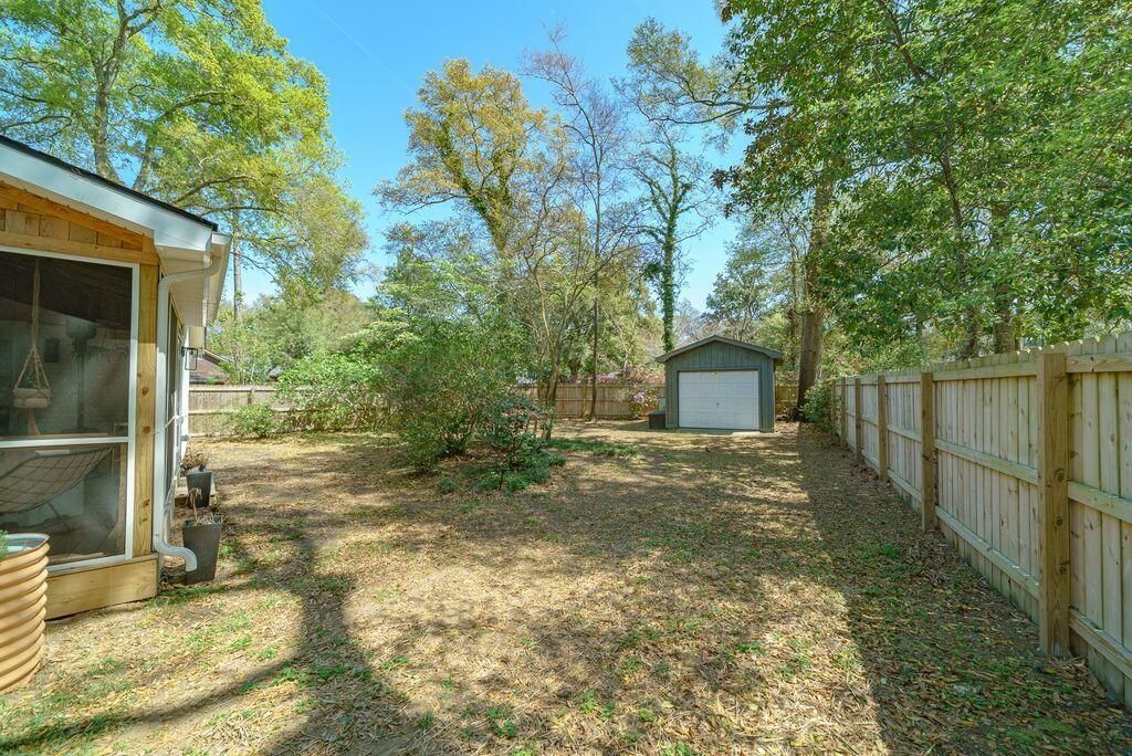 673 Edmonds Drive Photo 18