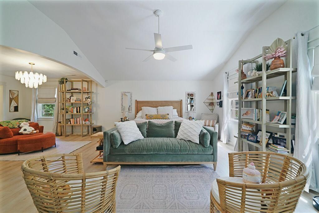 673 Edmonds Drive Photo 21