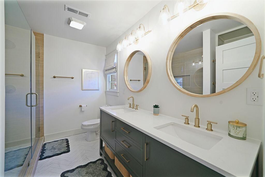 673 Edmonds Drive Photo 24