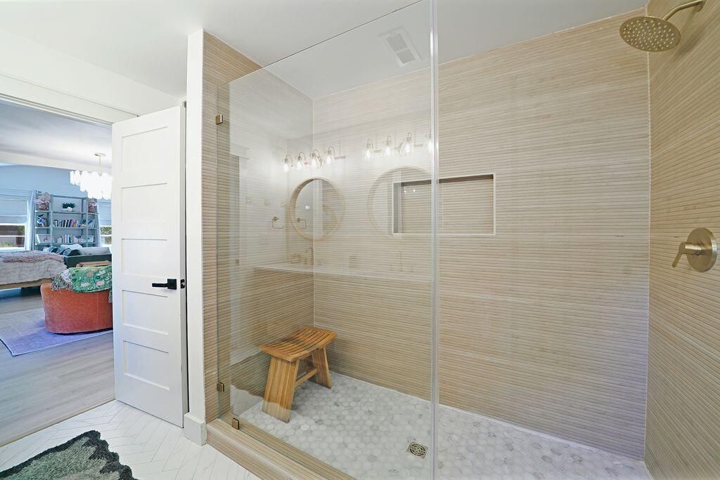 673 Edmonds Drive Photo 25