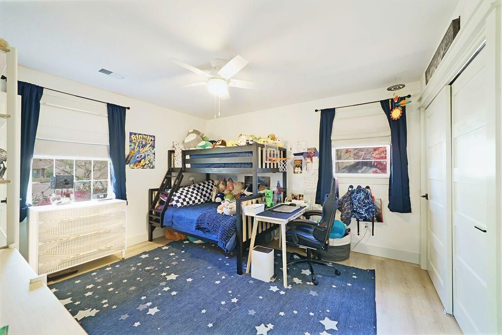 673 Edmonds Drive Photo 30