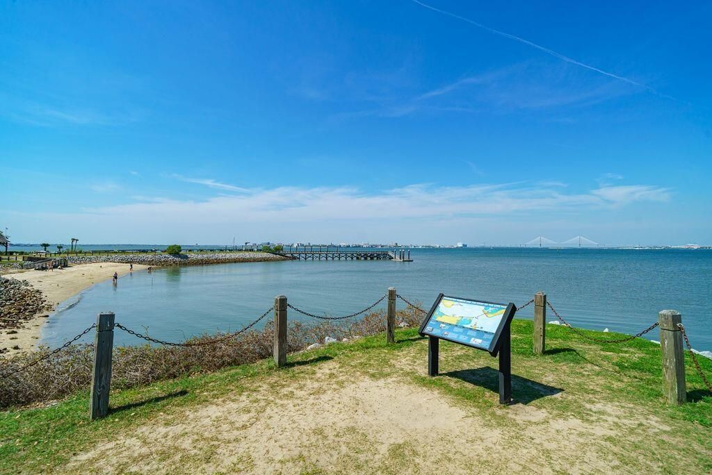 673 Edmonds Drive Photo 40