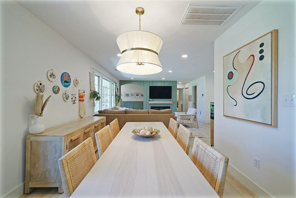 673 Edmonds Drive Photo 7