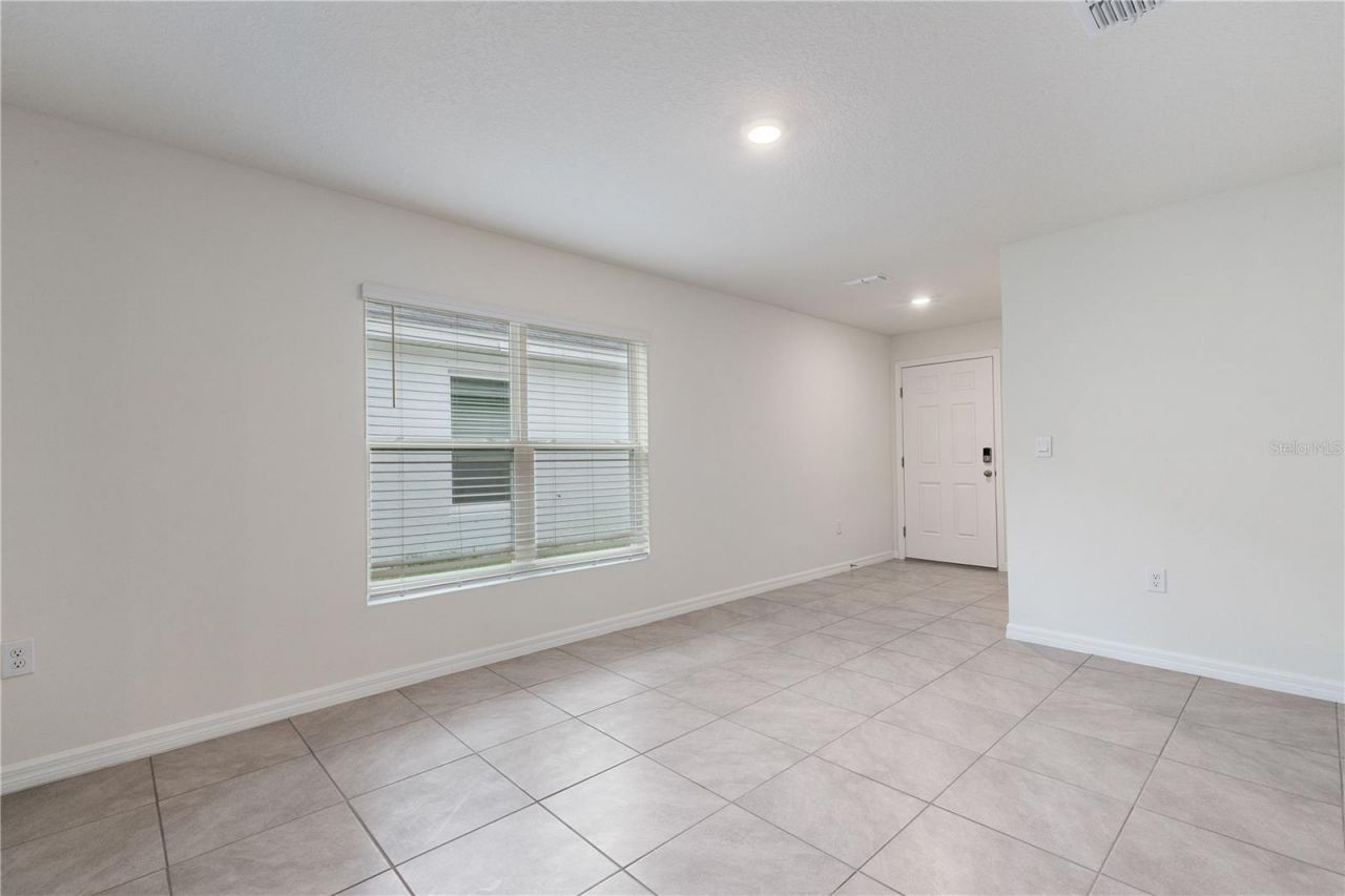 3718 Mannered Gold Avenue , Bradenton, FL 34208 Photo