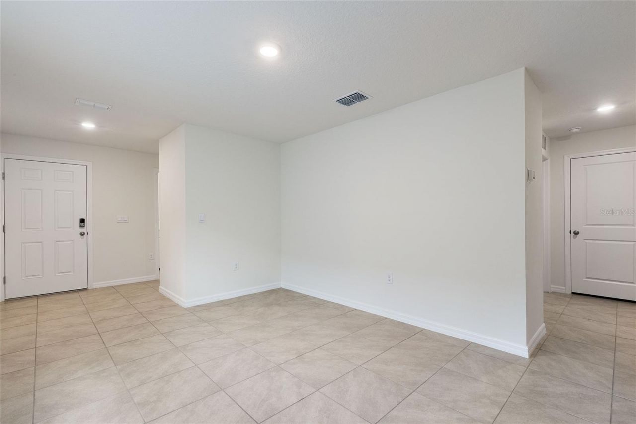 3718 Mannered Gold Avenue , Bradenton, FL 34208 Photo