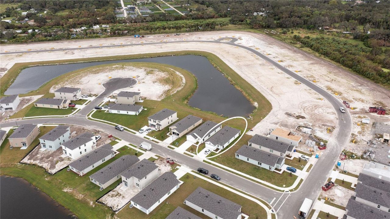 3718 Mannered Gold Avenue , Bradenton, FL 34208 Photo