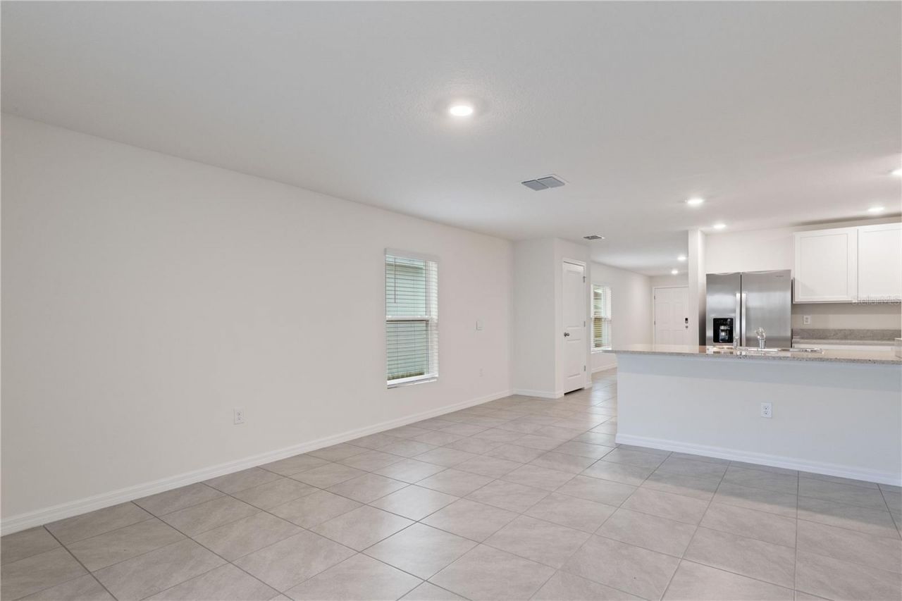 3718 Mannered Gold Avenue , Bradenton, FL 34208 Photo