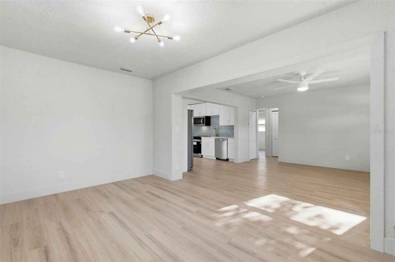 5310 40th Avenue N, Saint Petersburg, FL 33709 Photo