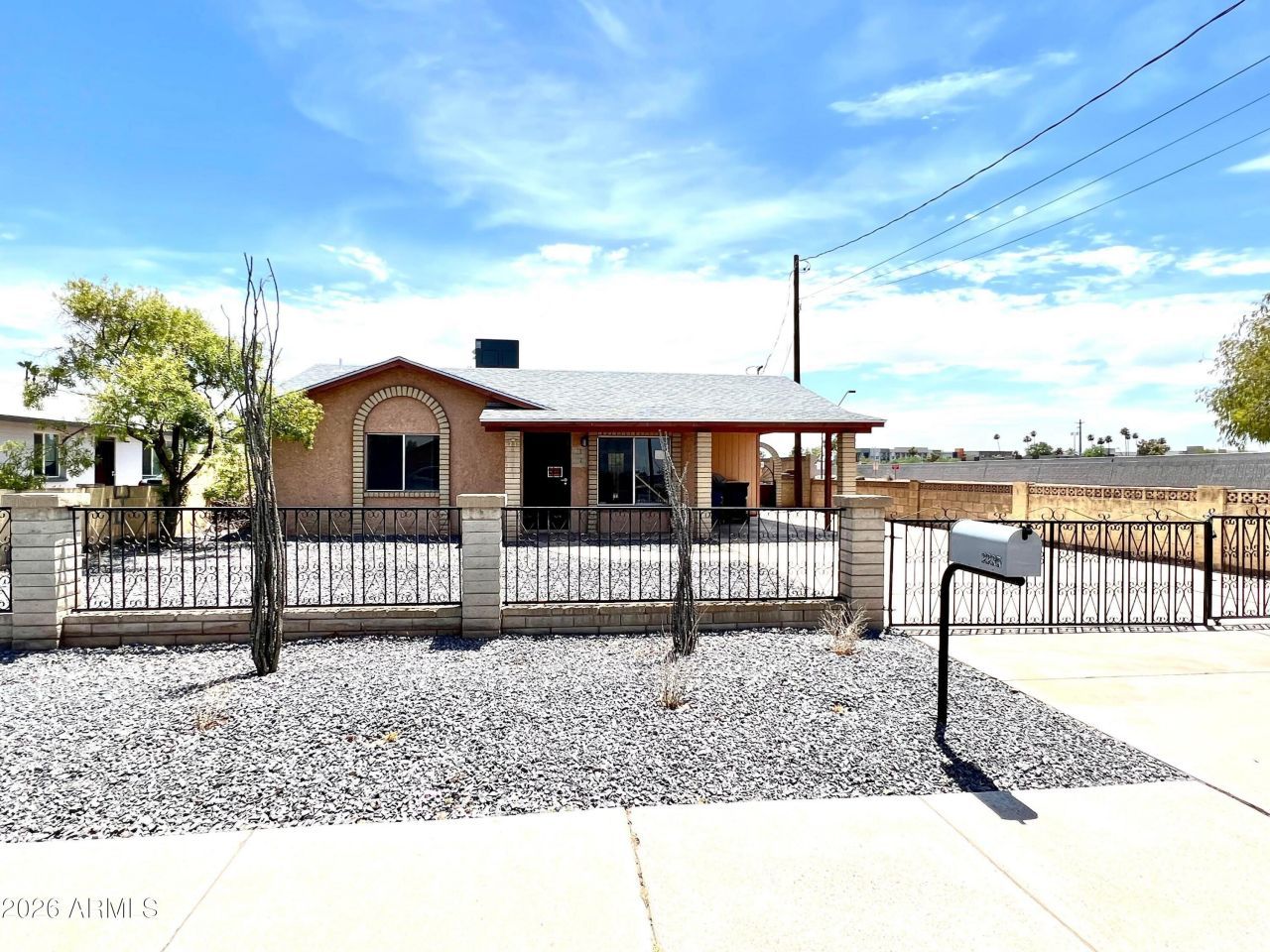 2235 E Victory Drive, Tempe, AZ 85288 Main Photo