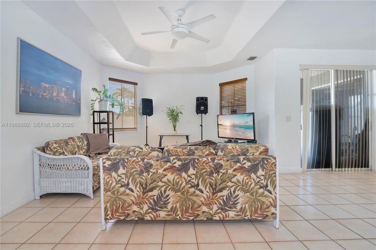 1173 NW 135th Ct , Miami, FL 33182 Photo