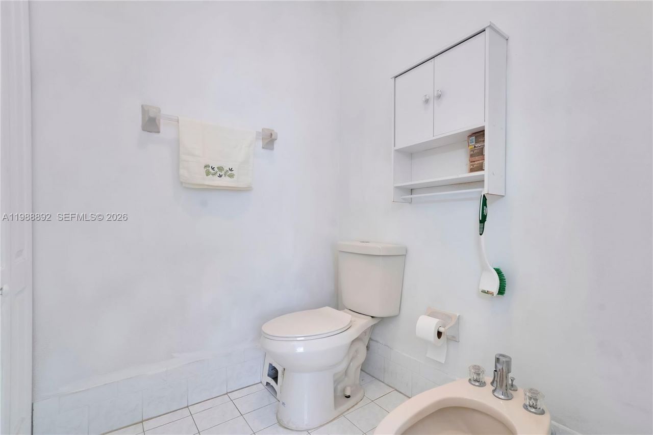 1173 NW 135th Ct , Miami, FL 33182 Photo