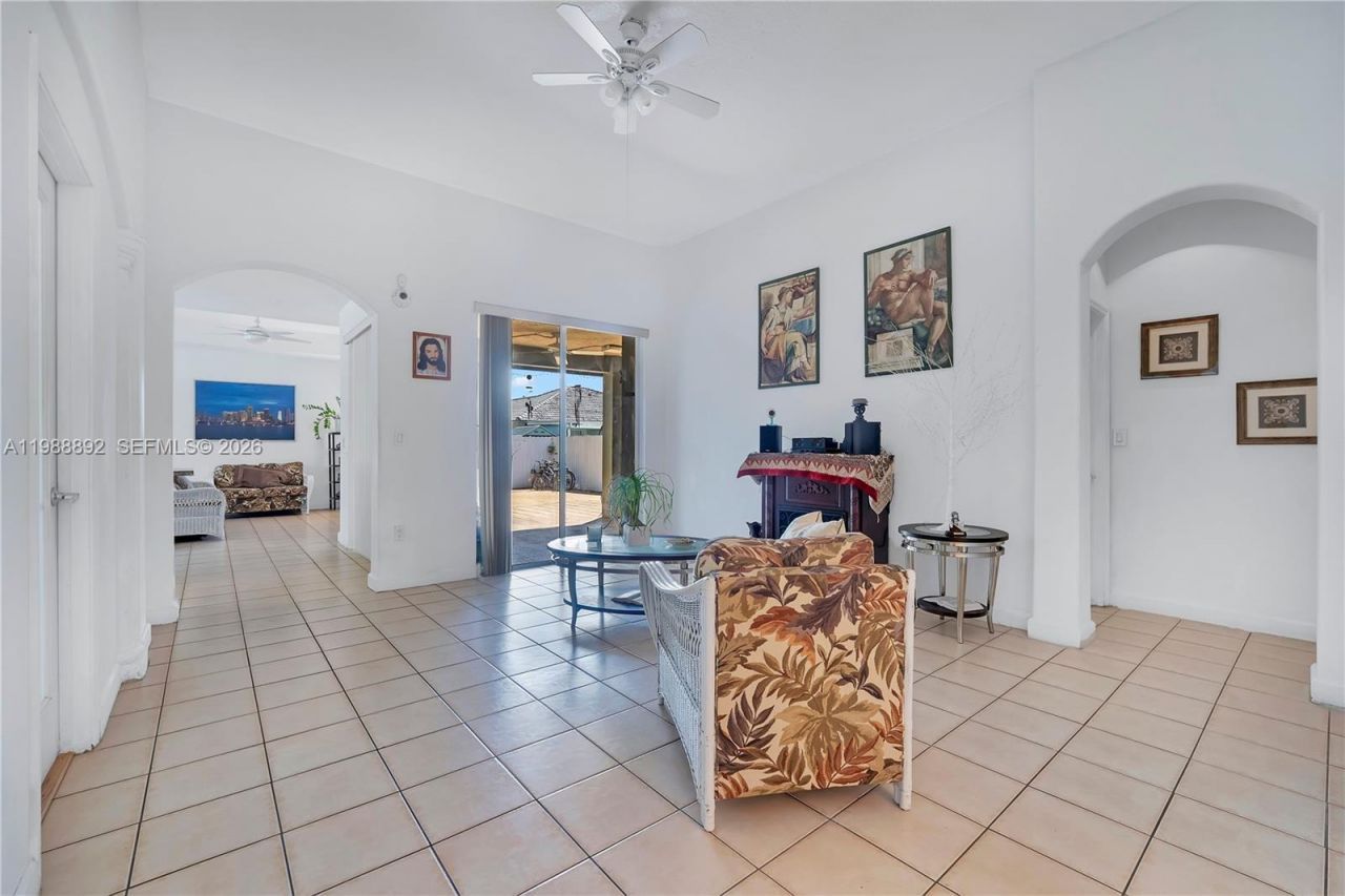 1173 NW 135th Ct , Miami, FL 33182 Photo