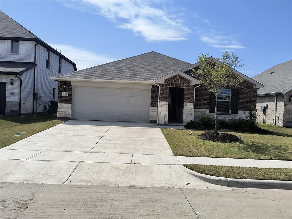 125 Lost Creek Trail, Greenville, TX 75402 Main Photo
