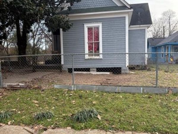 1941 Walnut Street, Shreveport, LA 71103