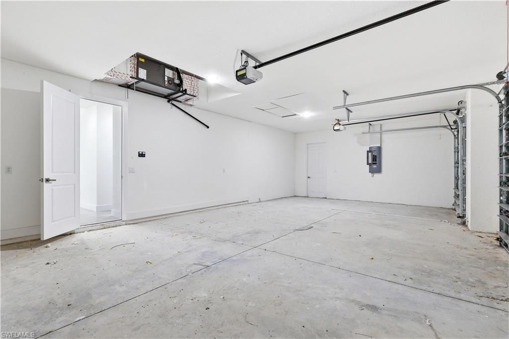 1119 NW 28th Pl , Cape Coral, FL 33993 Photo