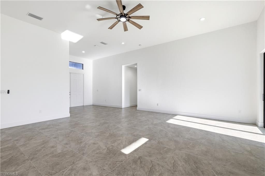 1119 NW 28th Pl , Cape Coral, FL 33993 Photo