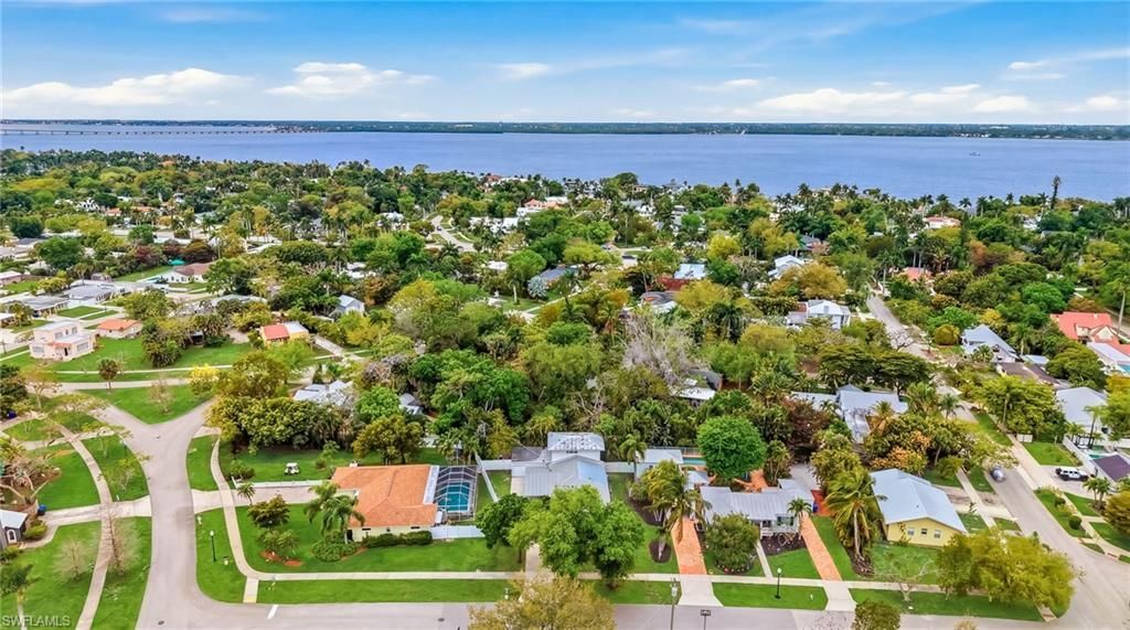 2924 Gladiola St, Fort Myers, FL 33901 Photo