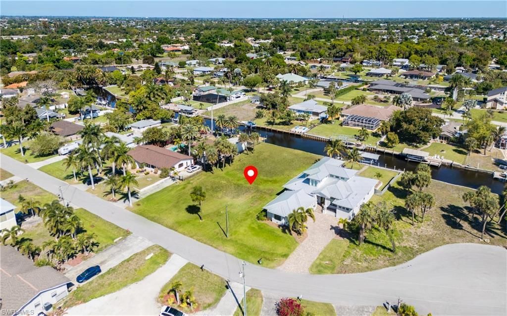 1820 Marina Cir , North Fort Myers, FL 33903 Photo