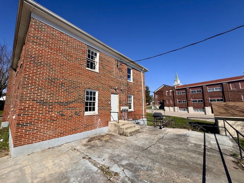 2118 Catalpa Drive, Dayton, OH 45406 Photo 4