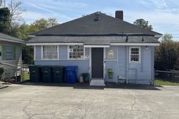 2201 Marshall Street  photo 4