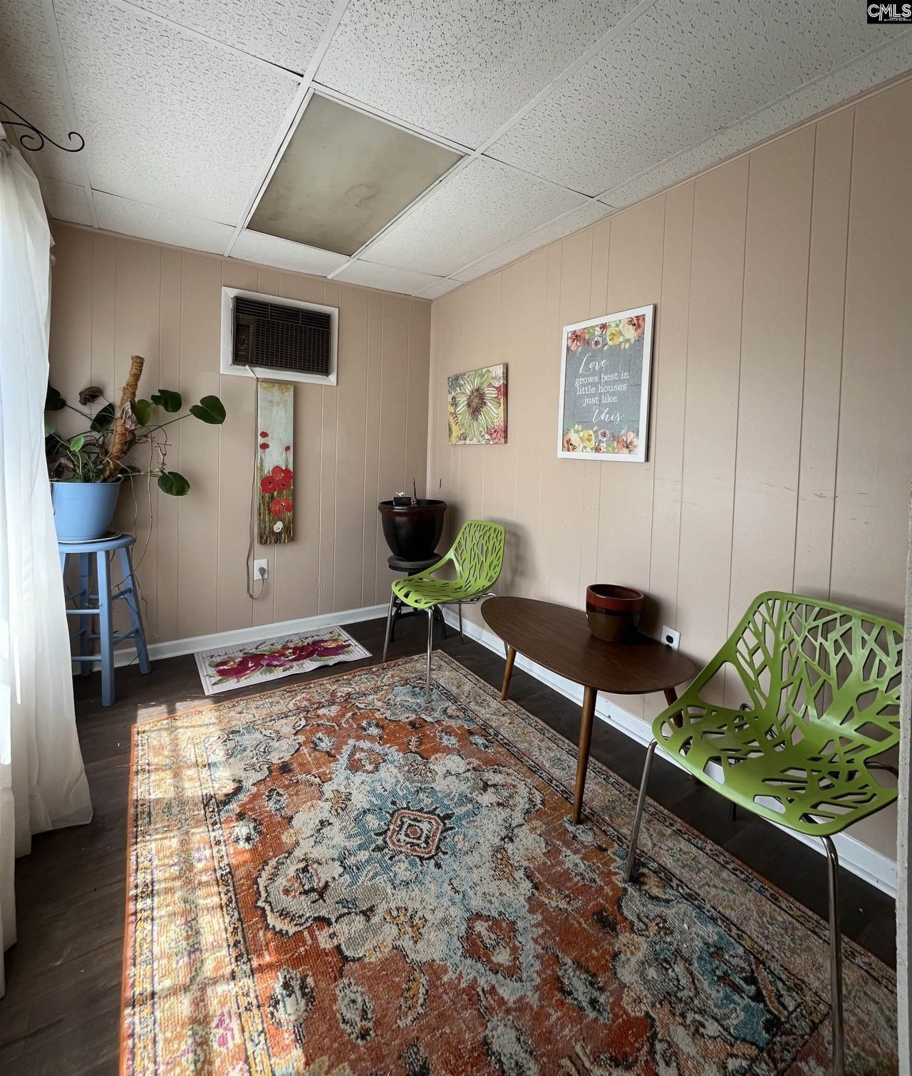 2201 Marshall Street  Photo 4