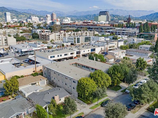 447 W Elk Avenue, Glendale, CA 91204