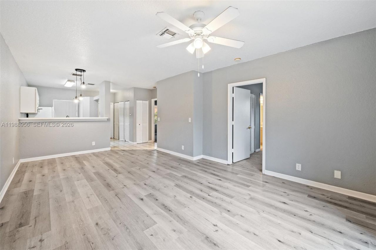 3776 NW 91st Ln, Unit 3776, Sunrise, FL 33351 Photo