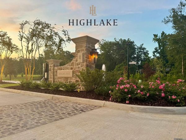 960 Hedgemont Ave, Saint George, LA 70810