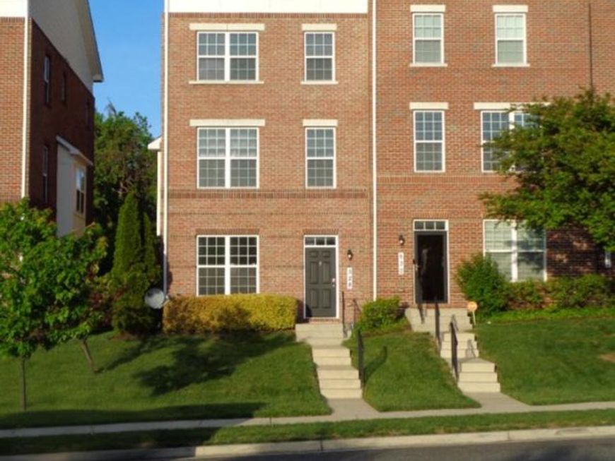 528 Victorianna Drive, Capitol Heights, MD 20743 Main Photo