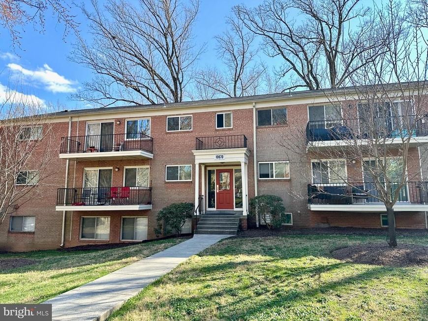 10670 Weymouth Street , Unit 202, Bethesda, MD 20814 Main Photo