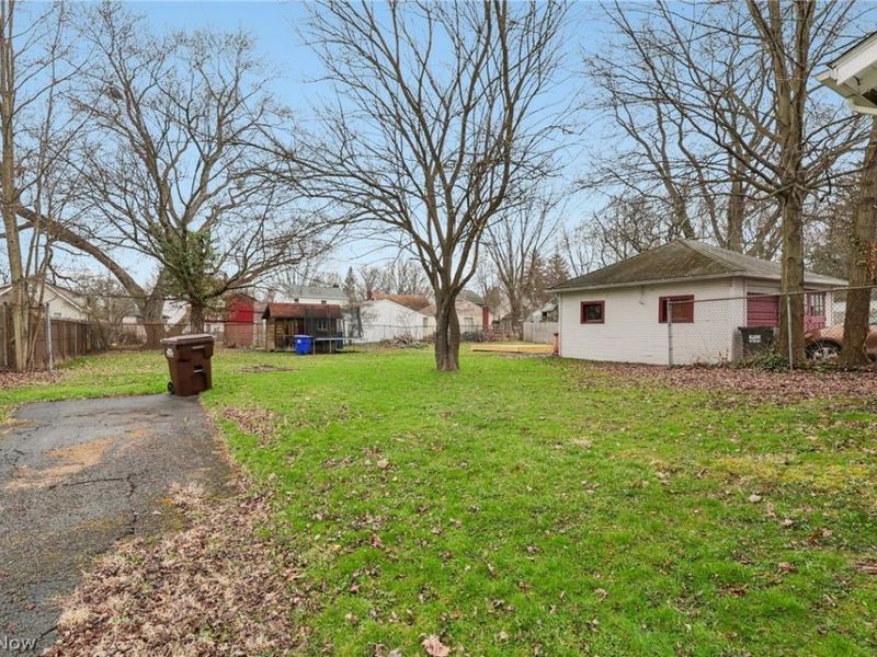 162 Erskine Avenue, Youngstown, OH 44512 Photo 28